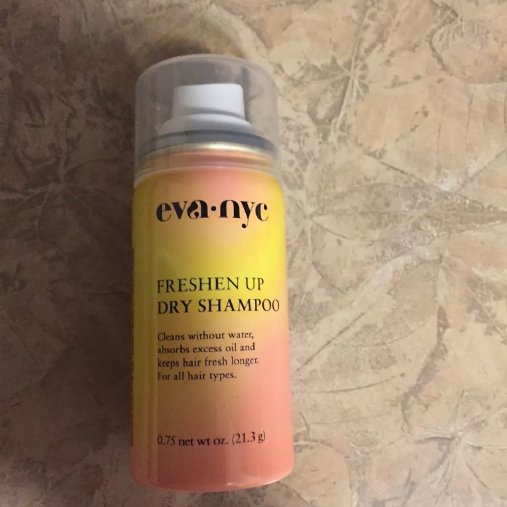 Eva Nye Dry Shampoo